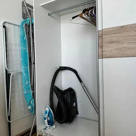 Self Check-in, Danube Bank, Free Parking Apartman *