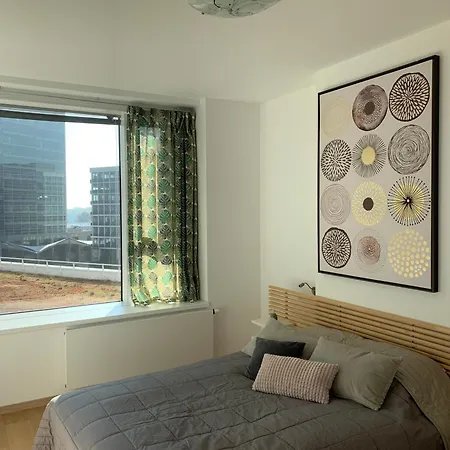 Self Check-in, Danube Bank, Free Parking * Bratysława