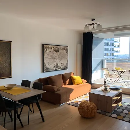 Self Check-in, Danube Bank, Free Parking